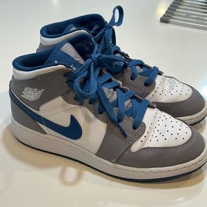 Nike Air Jordan 1 - Blue/Grey/White - Size 5 - Great condition, very gently used